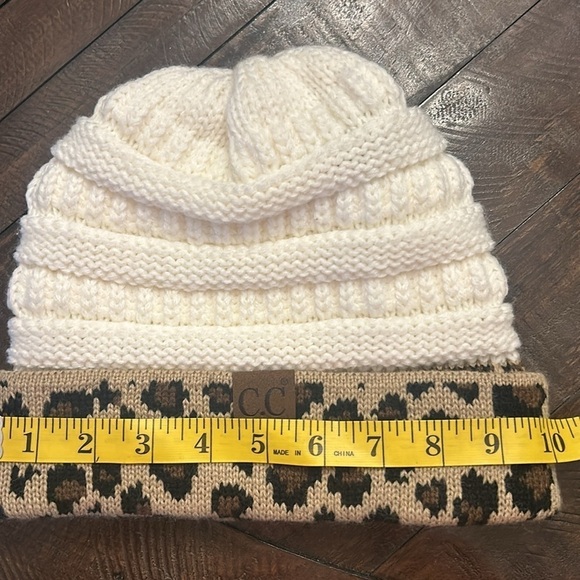 C.C. Brands Women's Cream with Leopard Print Cuff Knit Beanie - Picture 5 of 9